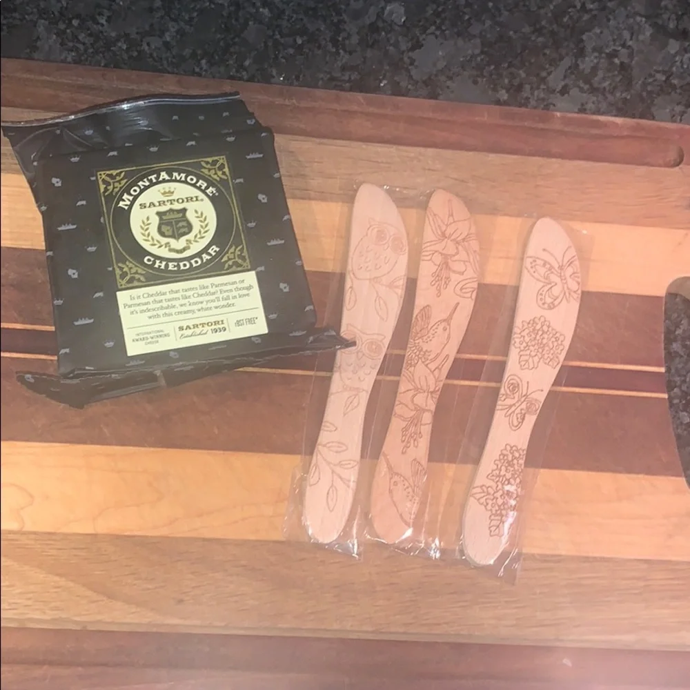Set of 3 decorative wooden cheese spreaders flowers birds and owls
